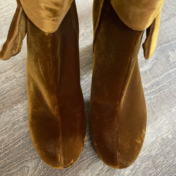 Madewell Esme Bow Boot in velvet - Picture 6 of 11